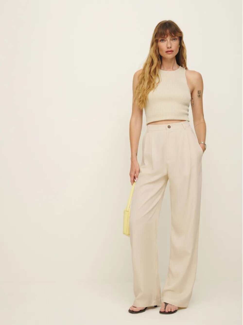 Reformation Mason Beige Wide-Leg Pleated Chinos Size 4